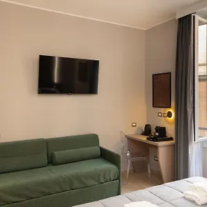  Pensión Iron Luxury